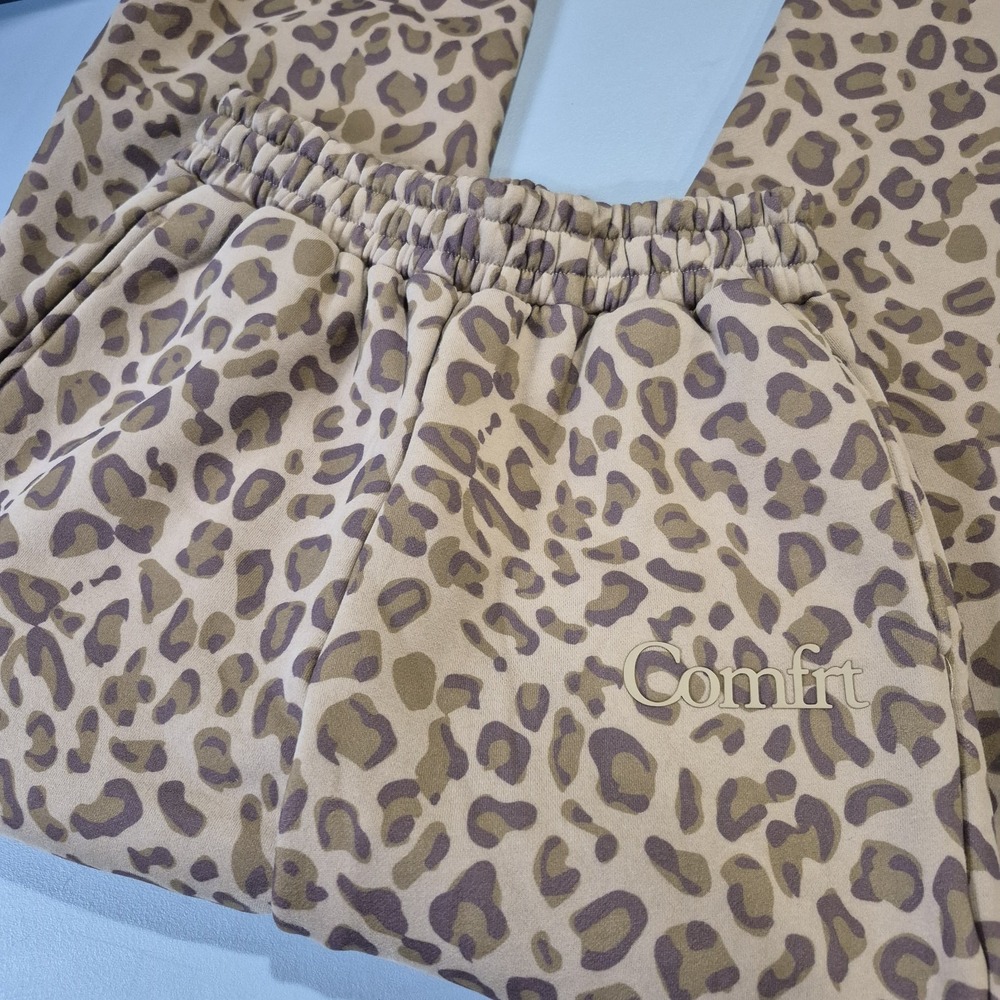 Comfrt Sweatpants Womens Medium Brown Leopard Minimalist Straight Oversized Cozy